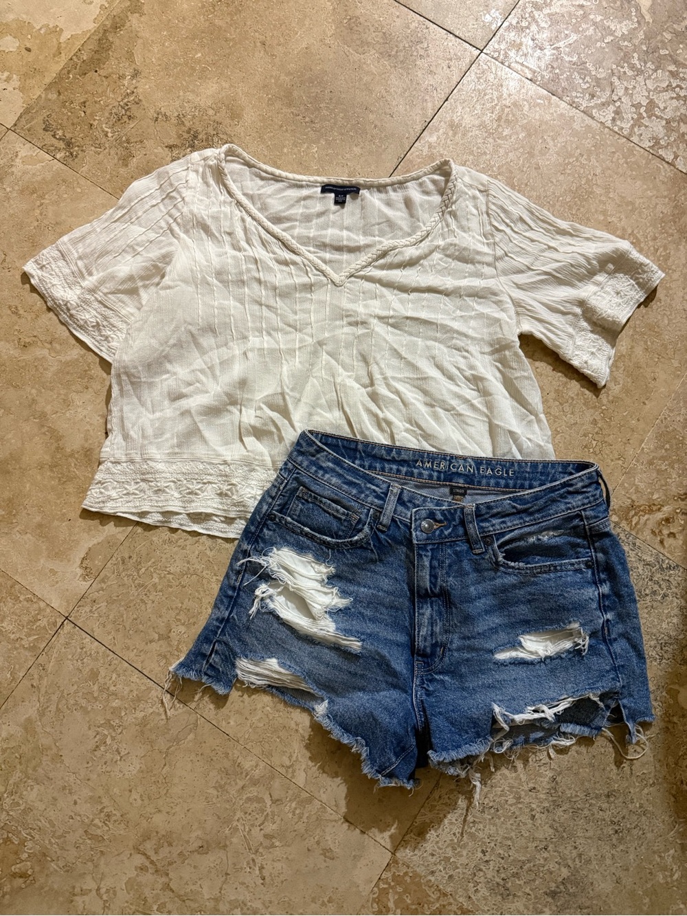 American Eagle outfit